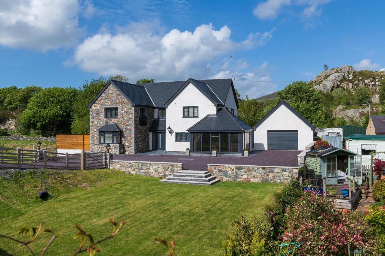 Arlyn, Padarn Lake Viewpoint In Snowdonia Caernarfon Exterior photo