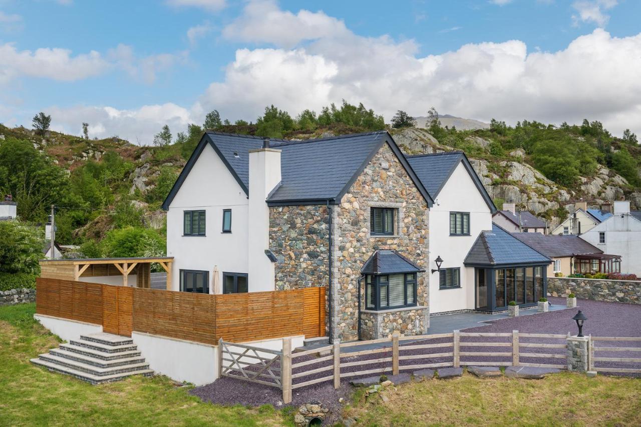 Arlyn, Padarn Lake Viewpoint In Snowdonia Caernarfon Exterior photo