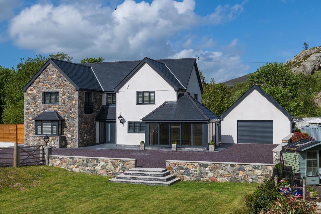 Arlyn, Padarn Lake Viewpoint In Snowdonia Caernarfon Exterior photo